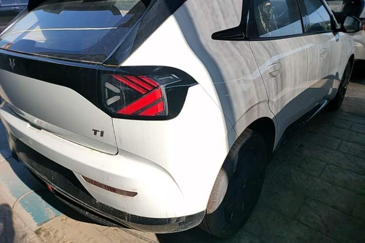 Used ARCFOX T1 2025 Model 320 PRO Right Rear Taillight