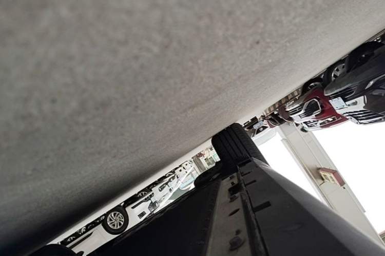 Used ARCFOX T1 2025 Model 425 PRO Right Side Sill