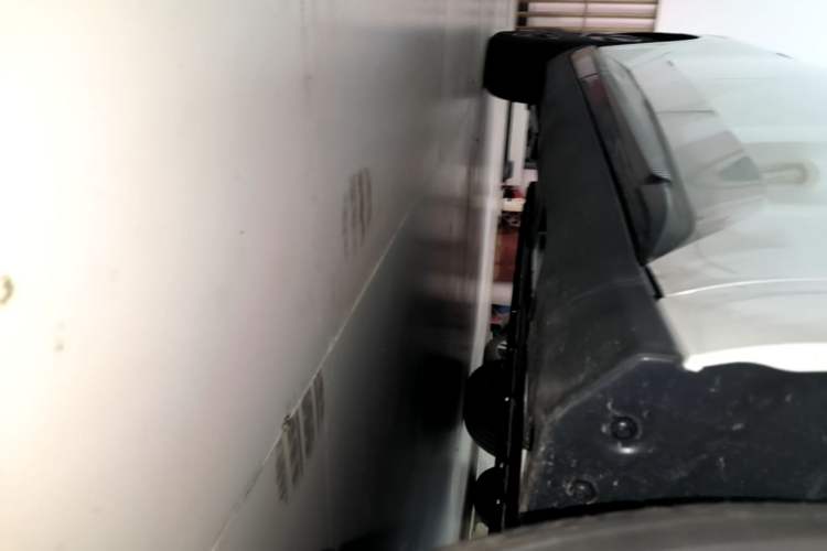 Used ARCFOX T1 2025 Model 320 PRO Right Side Sill