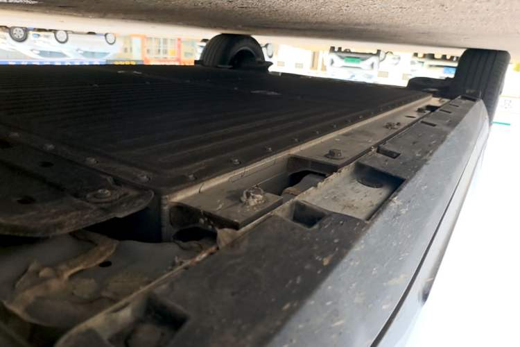Used ARCFOX T1 2025 Model 425 PRO Right Side Sill