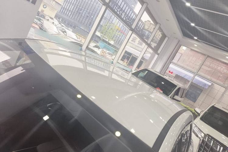 Used ARCFOX T1 2025 Model 425 PRO Roof