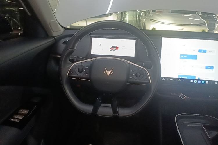 Used ARCFOX T1 2025 Model 425 MAX Steering Wheel