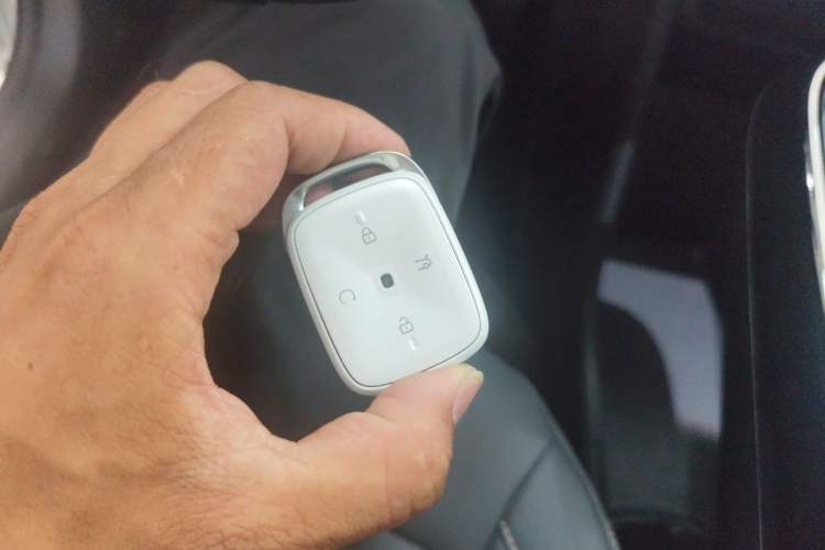 Used ARCFOX T1 2025 Model 425 PLUS Vehicle Key