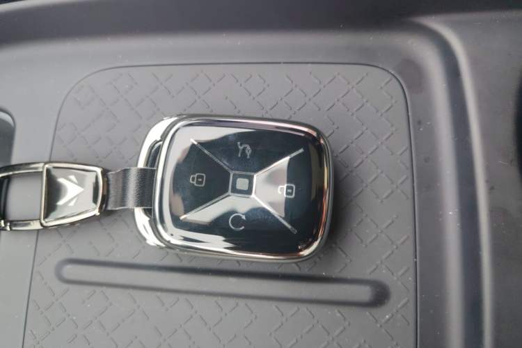 Used ARCFOX T1 2025 Model 425 PLUS Vehicle Key