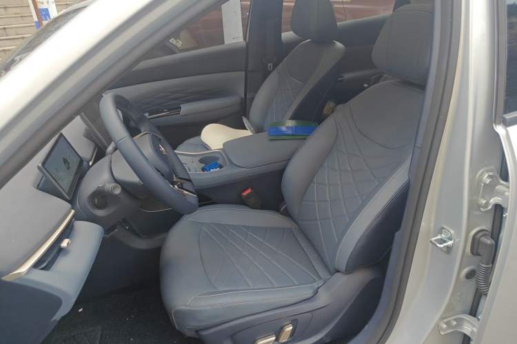 Used ARCFOX T1 2026 Model 450 MAX Left Front Seat