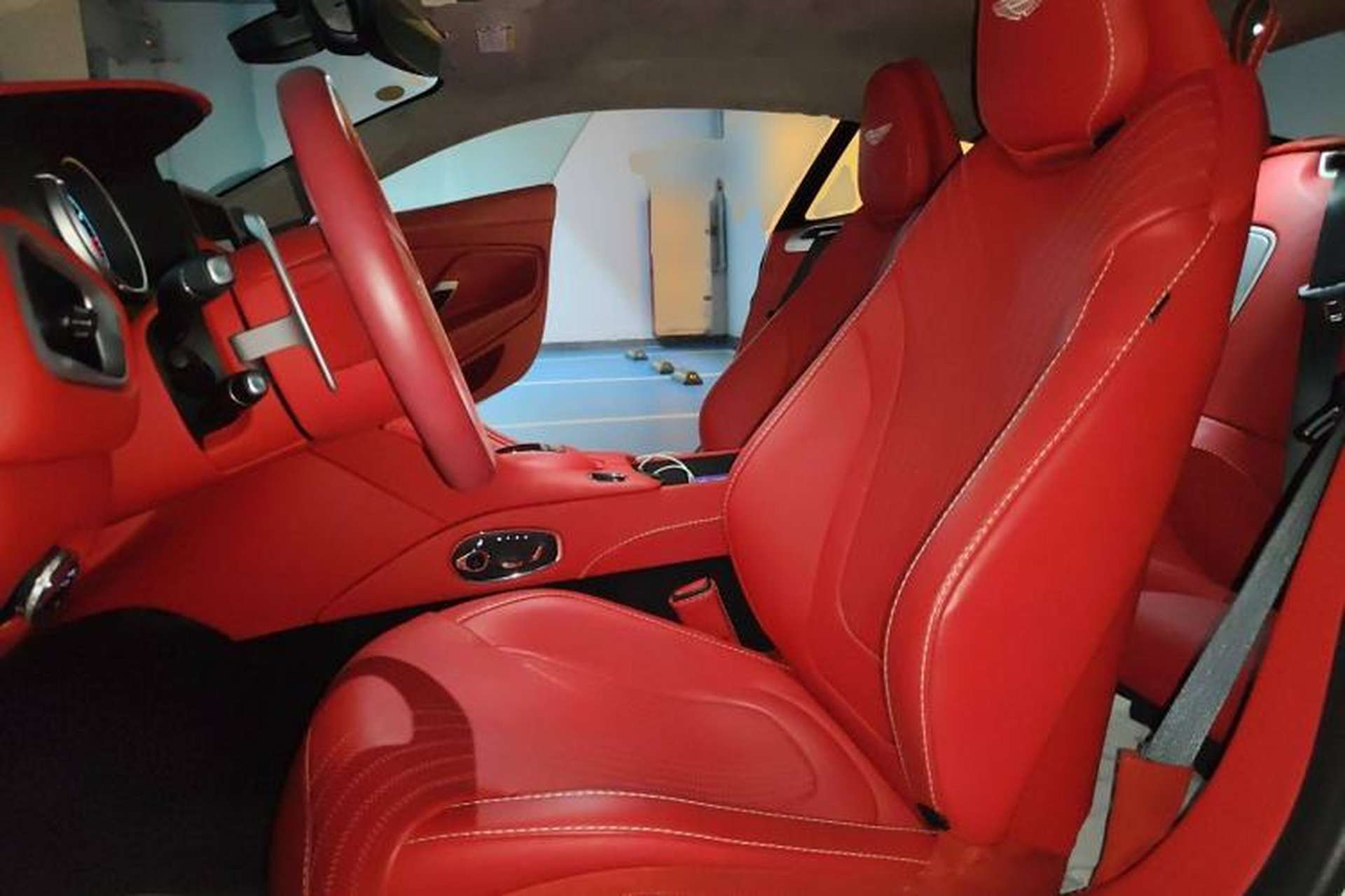 Used AstonMartin DB11 2019 4.0T V8 Coupe Left Front Seat