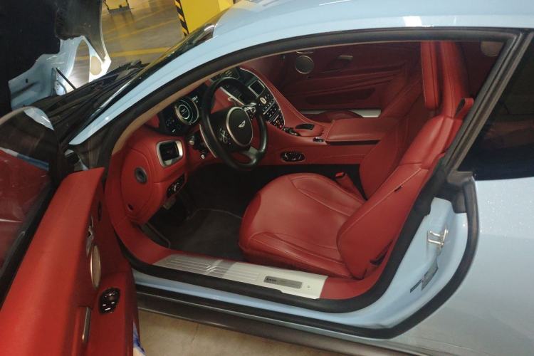 Used AstonMartin DB11 2019 4.0T V8 Coupe Left Front Seat