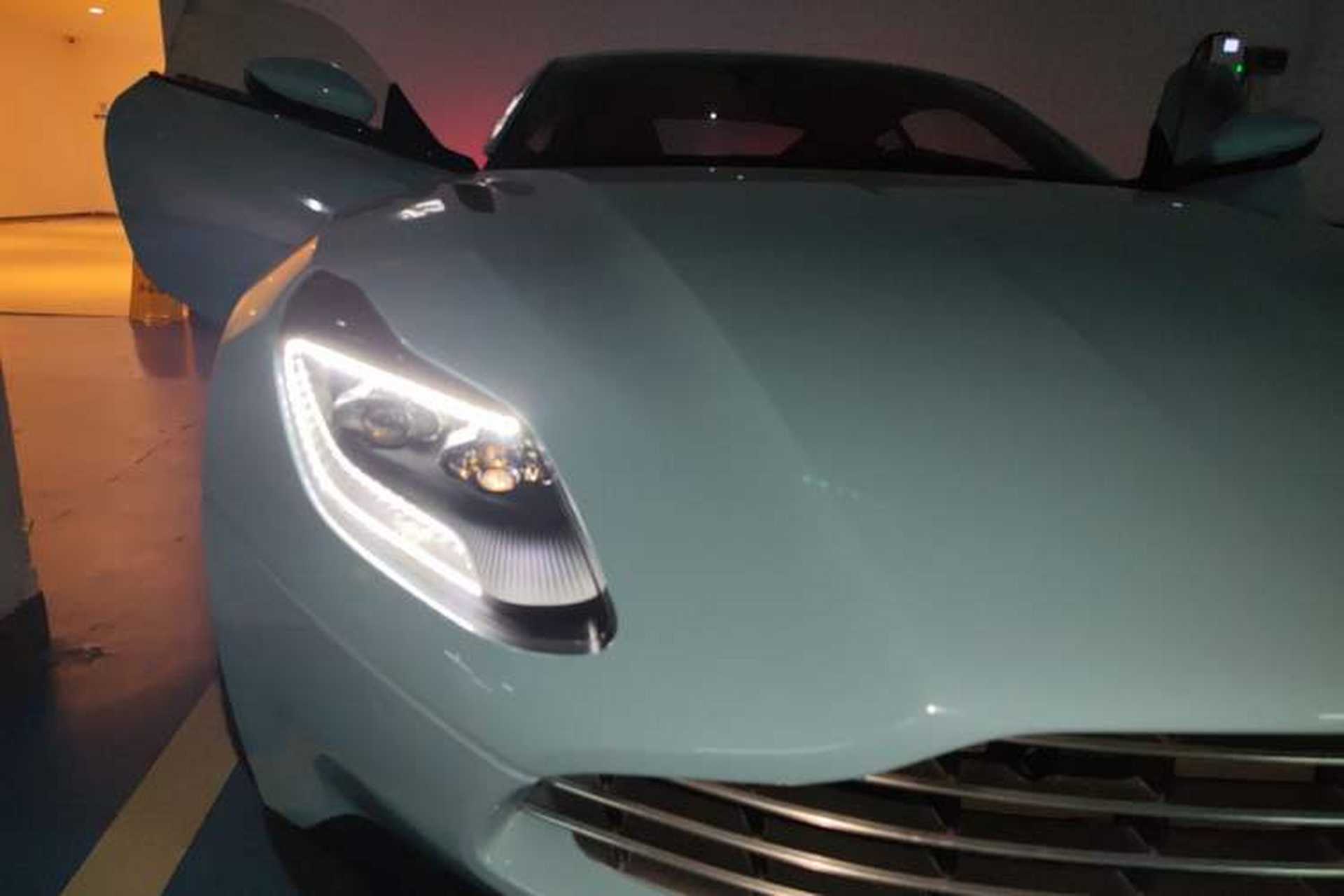 Used AstonMartin DB11 2019 4.0T V8 Coupe Right Front Headlight