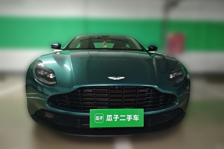 Used AstonMartin DB11 2019 4.0T V8 Coupe Front
