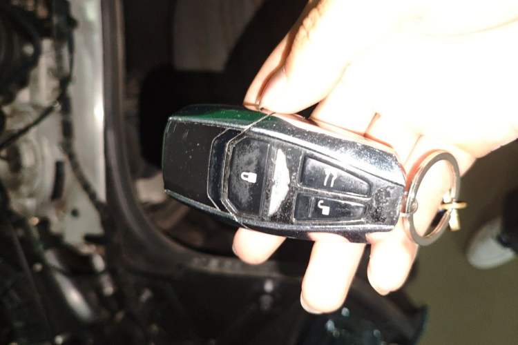 Used AstonMartin DB11 2019 4.0T V8 Coupe Vehicle Key