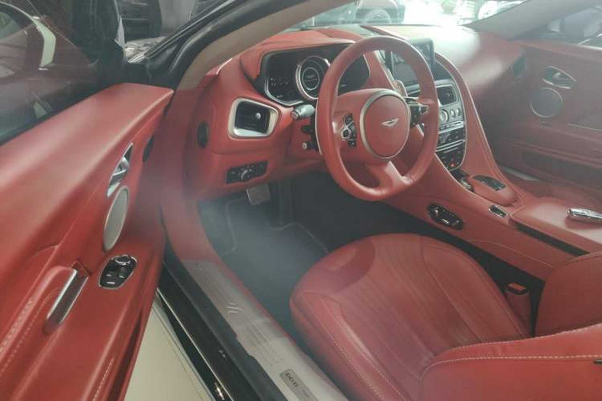 Used AstonMartin DB11 2019 4.0T V8 Coupe Driver Seat