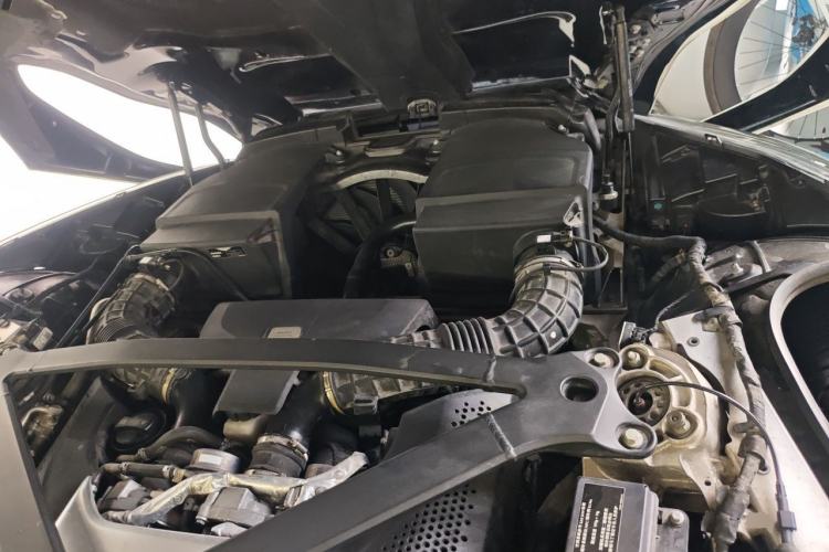 Used AstonMartin DB11 2019 4.0T V8 Coupe Engine Bay