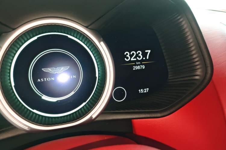 Used AstonMartin DB11 2019 4.0T V8 Coupe Odometer Close Up