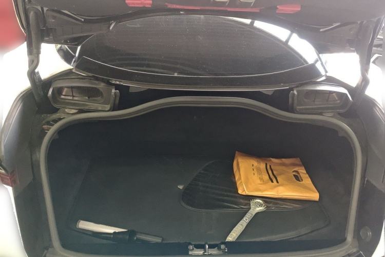Used AstonMartin DB11 2019 4.0T V8 Coupe Trunk