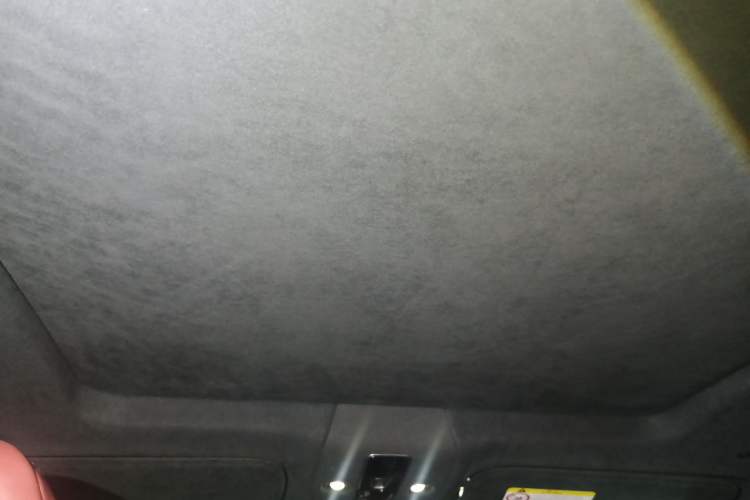Used AstonMartin DBX 2020 4.0T V8 Headliner