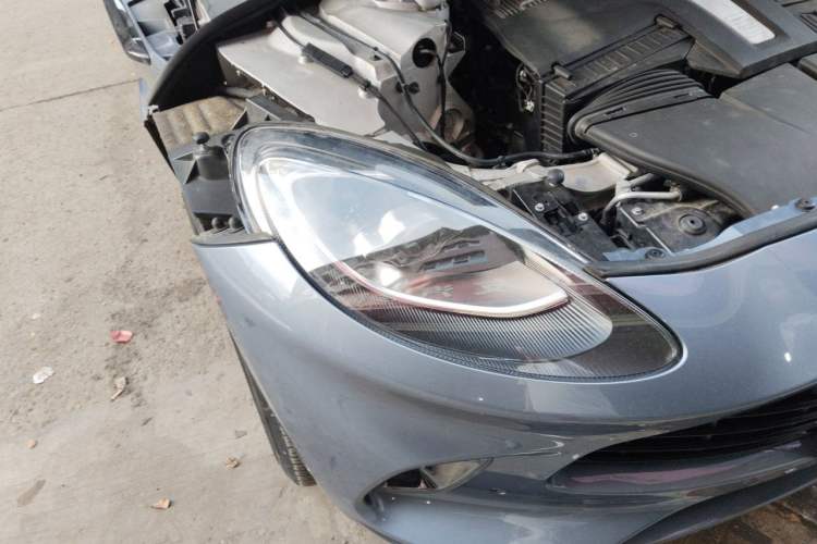Used AstonMartin DBX 2021 4.0T V8 Return to Simplicity Right Front Headlight