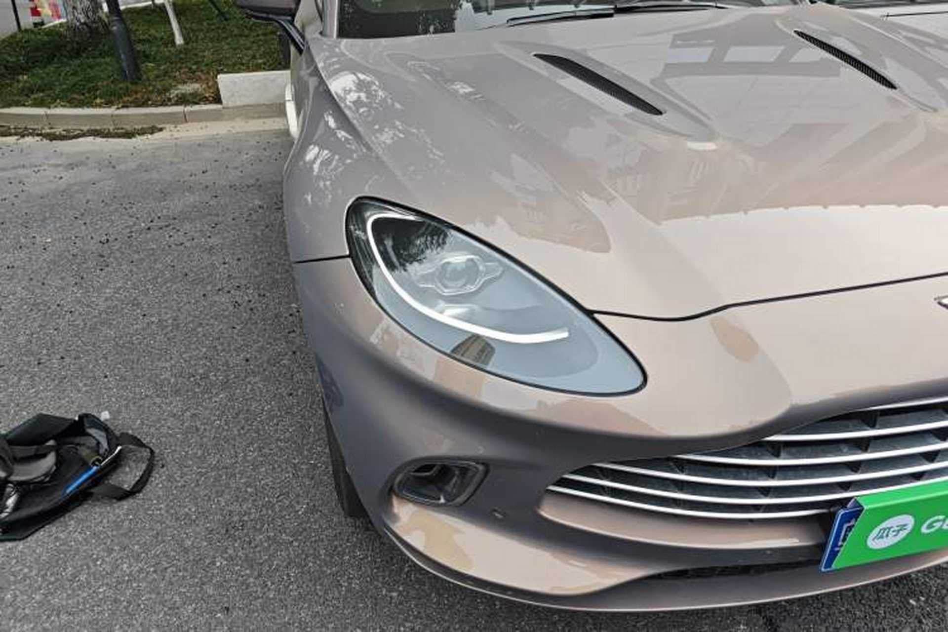 Used AstonMartin DBX 2022 3.0T STRAIGHT-SIX Right Front Headlight