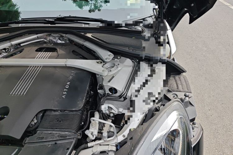Used AstonMartin DBX 2023 3.0T STRAIGHT-SIX Engine Bay Left