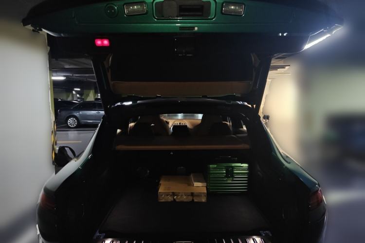Used AstonMartin DBX 2023 3.0T STRAIGHT-SIX Trunk
