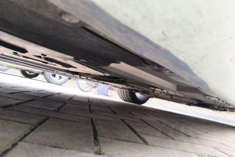 Used AstonMartin Rapide 2010 6.0L Chassis Front Left