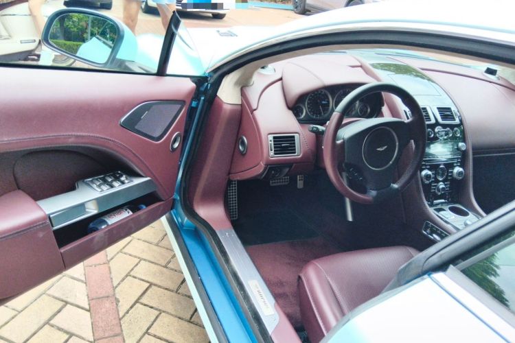 Used AstonMartin Rapide 2010 6.0L Driver Seat
