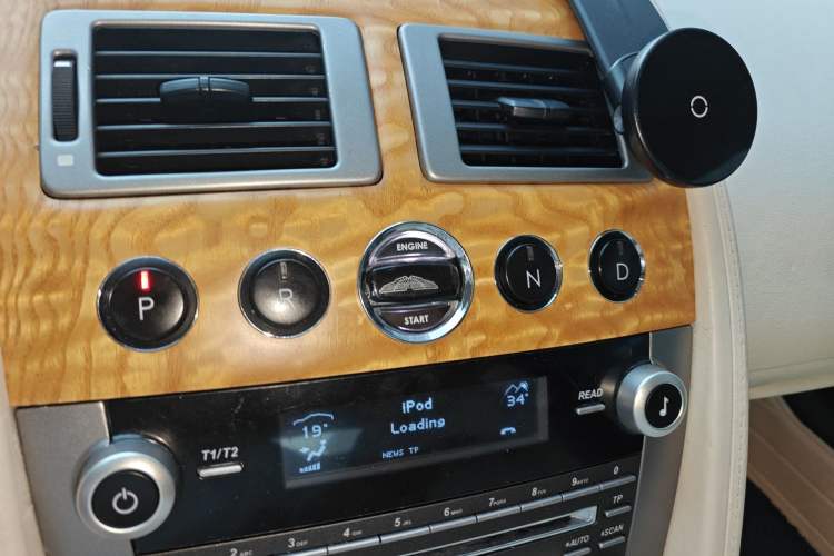 Used AstonMartin Rapide 2010 6.0L Gear Lever