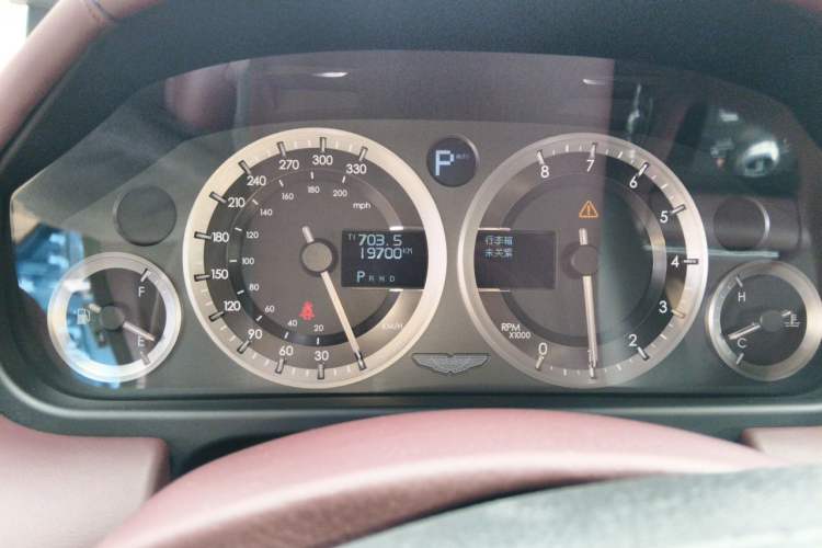 Used AstonMartin Rapide 2010 6.0L Odometer Close Up