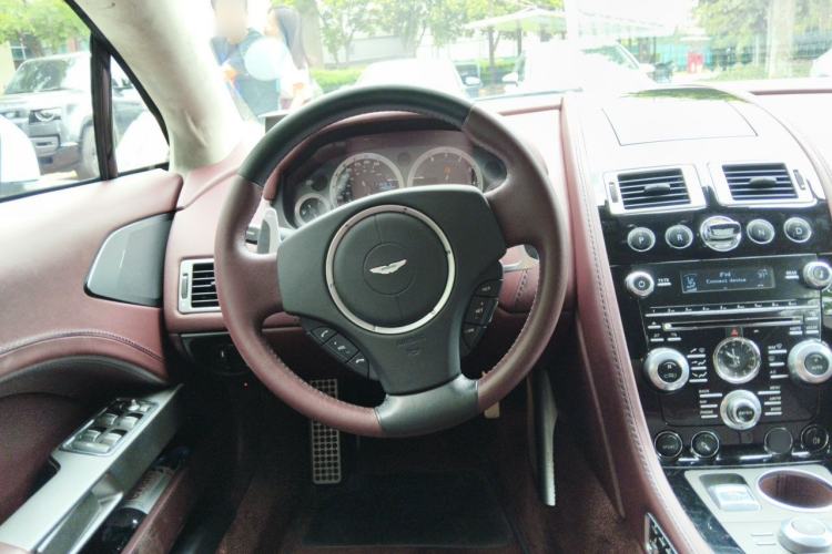 Used AstonMartin Rapide 2010 6.0L Steering Wheel