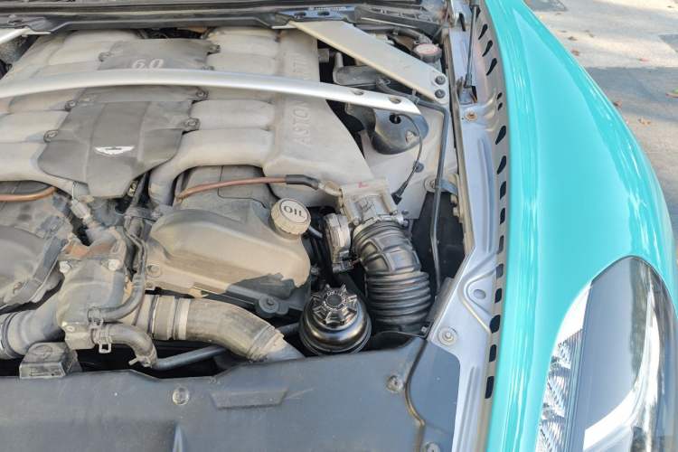 Used AstonMartin Rapide 2010 6.0L Engine Bay Left