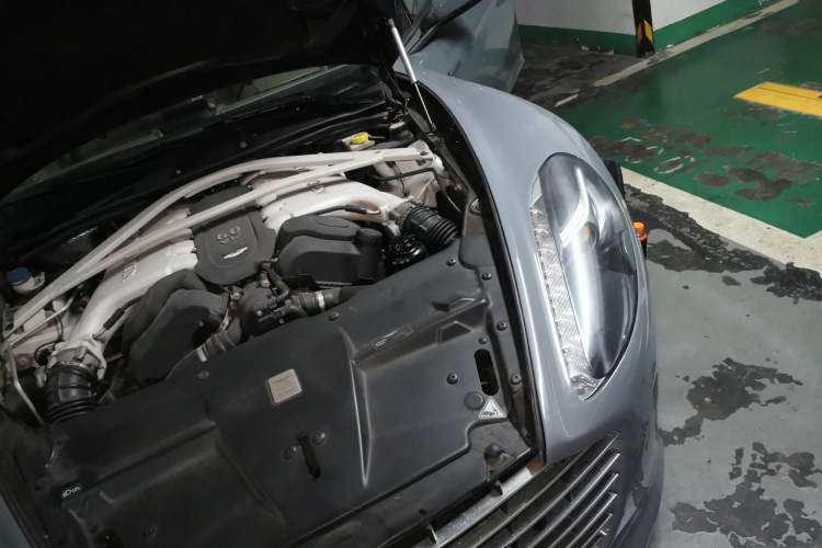 Used AstonMartin Rapide 2013 6.0L S Engine Bay Left