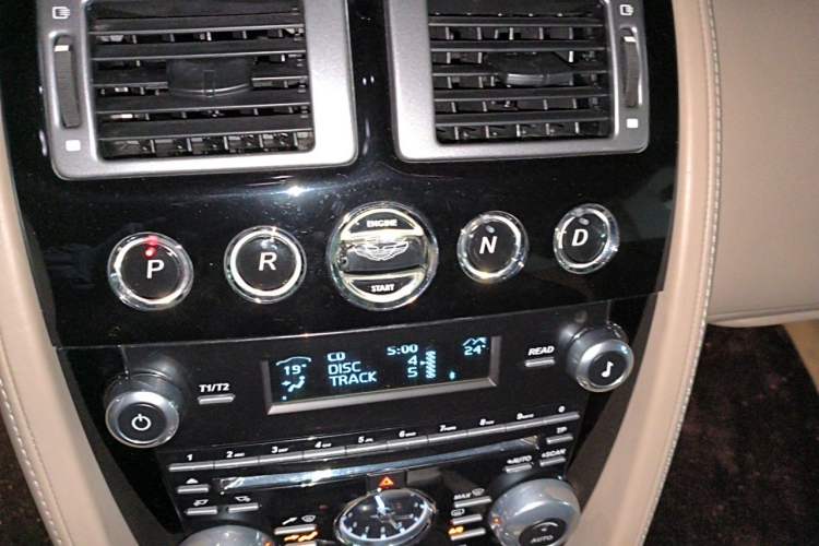 Used AstonMartin Rapide 2014 6.0L S Centennial Edition Gear Lever