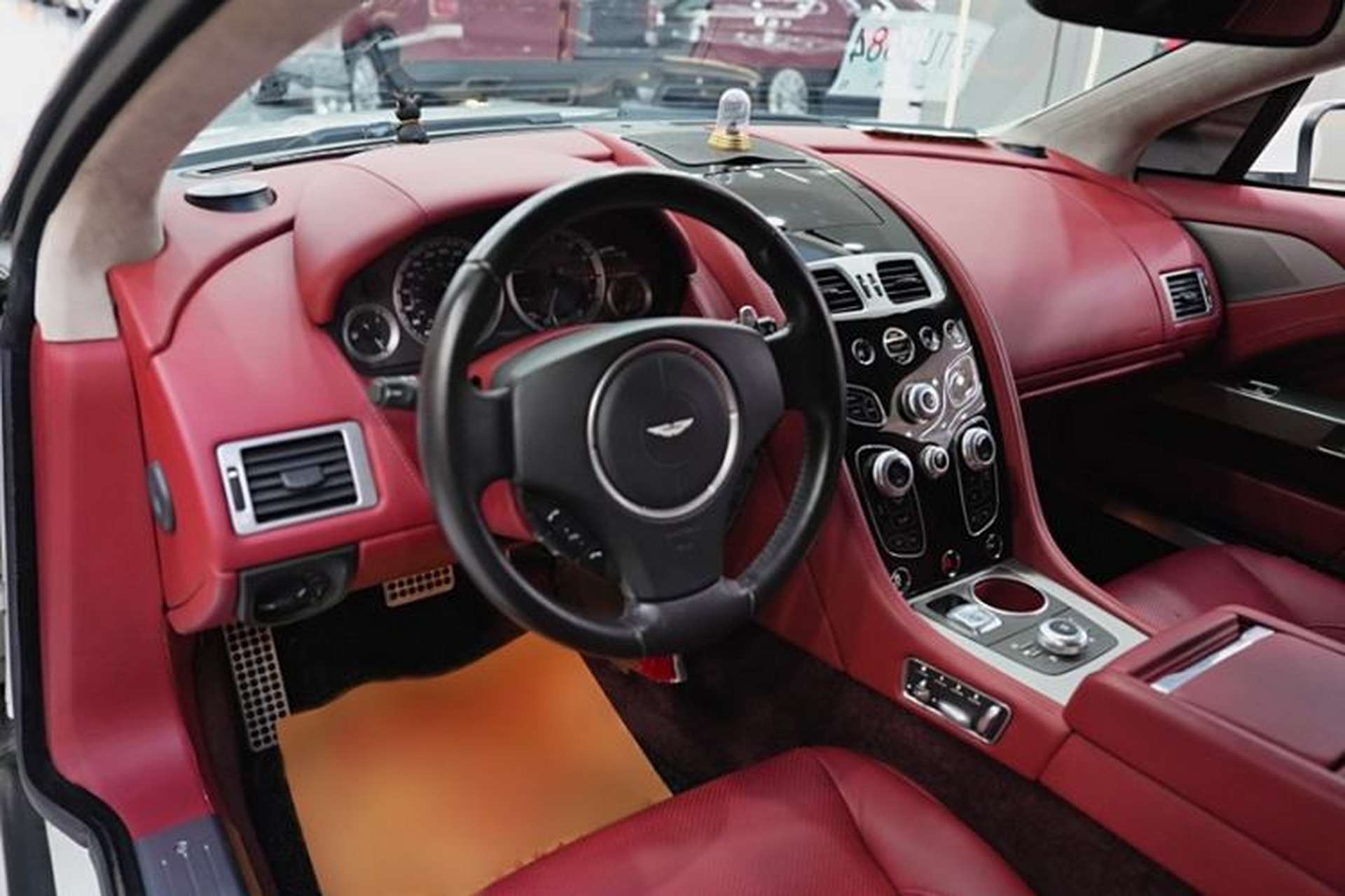 Used AstonMartin Rapide 2017 6.0L S Interior 3