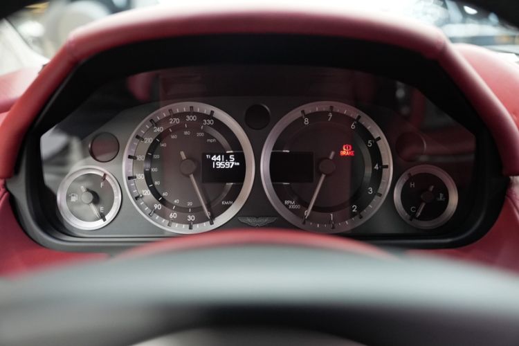 Used AstonMartin Rapide 2017 6.0L S Odometer Close Up