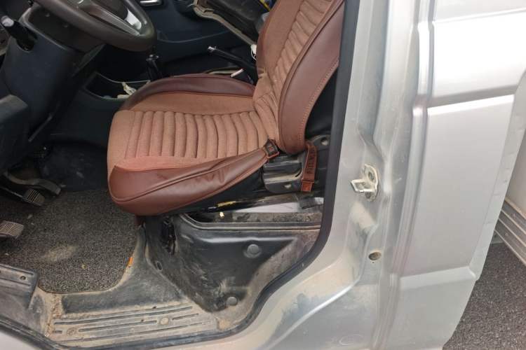 Used AstonMartin Rapide  Left Front Seat
