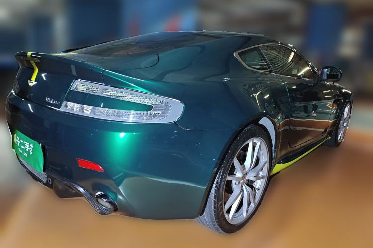 Used AstonMartin V8 Vantage 2011 4.7L Sportshift Coupe Rear Right 45 Deg