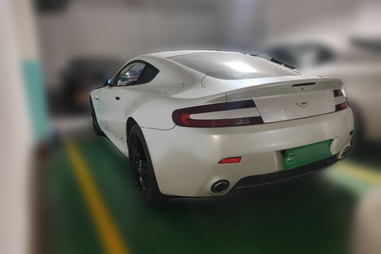 Used AstonMartin V8 Vantage 2011 4.7L Sportshift Coupe Rear Left 45 Deg