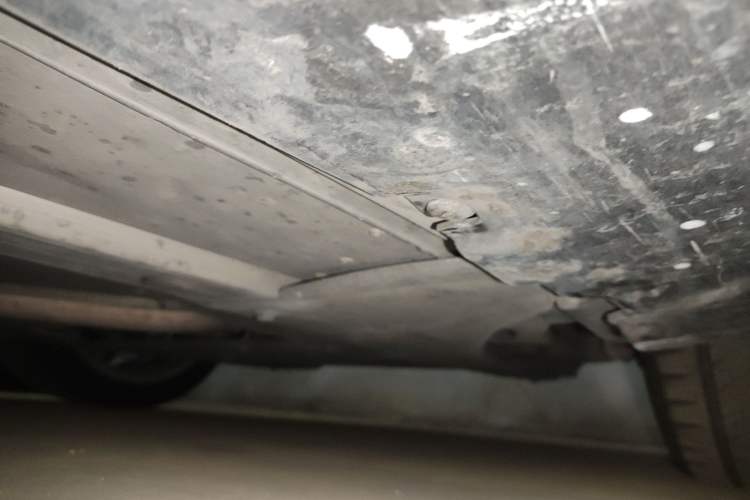 Used AstonMartin V8 Vantage 2012 4.7L S Coupe Chassis Rear Left