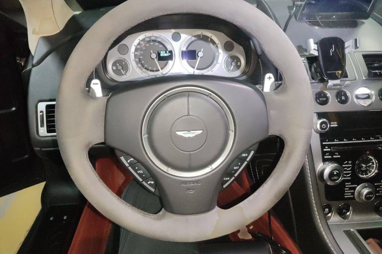 Used AstonMartin V8 Vantage 2012 4.7L S Coupe Steering Wheel