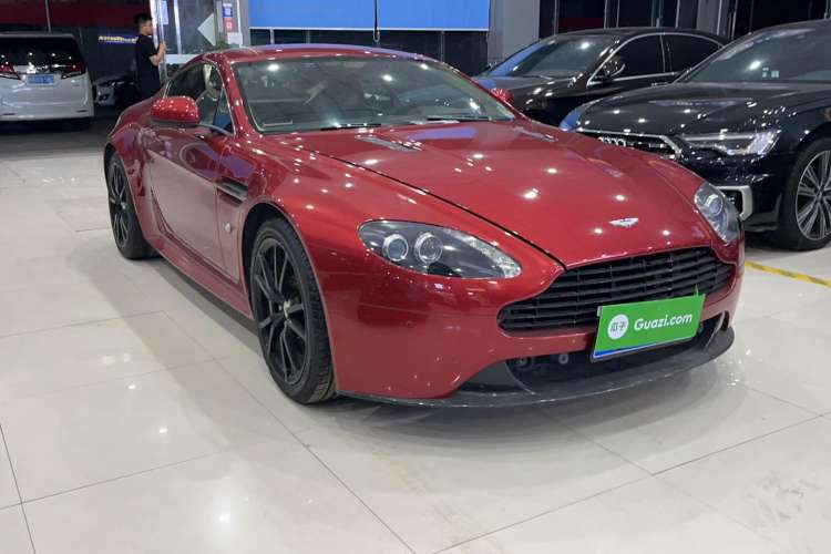 Used AstonMartin V8 Vantage 2012 4.7L S Coupe Exterior 6
