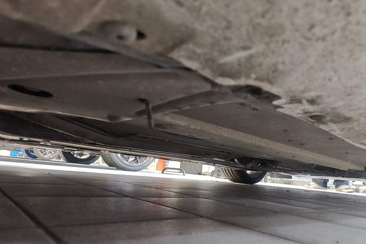 Used AstonMartin V8 Vantage 2012 4.7L S Coupe Chassis Rear Right