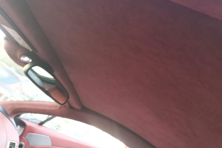 Used AstonMartin V8 Vantage 2012 4.7L S Coupe Headliner