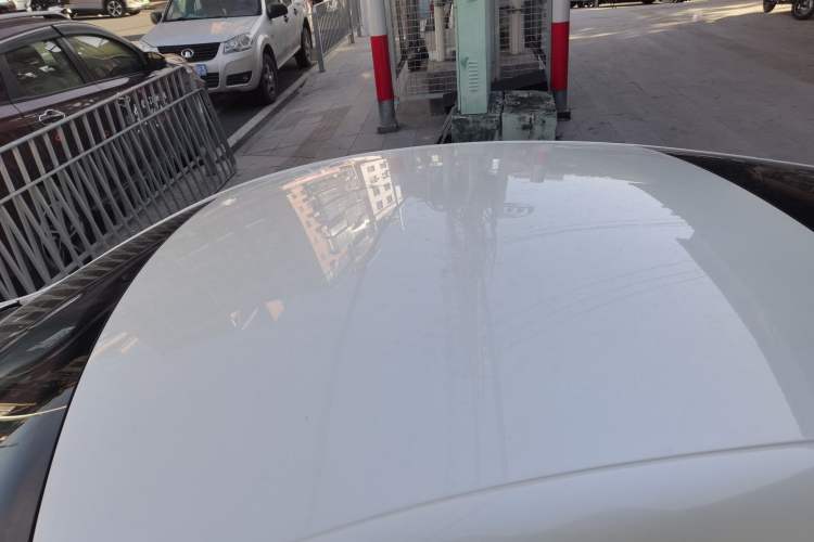 Used AstonMartin V8 Vantage 2012 4.7L S Coupe Roof