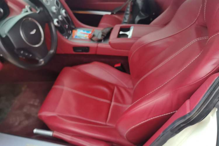 Used AstonMartin V8 Vantage 2015 4.7L Coupe Left Front Seat