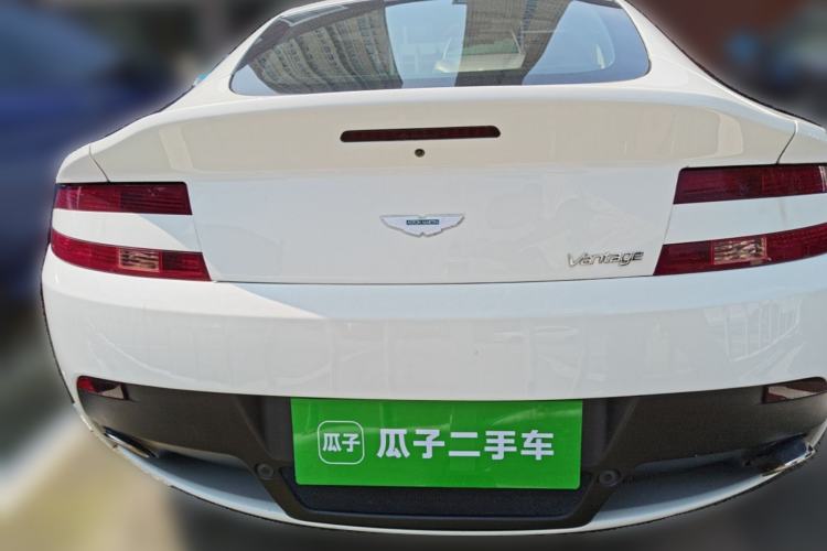 Used AstonMartin V8 Vantage 2015 4.7L Coupe Rear