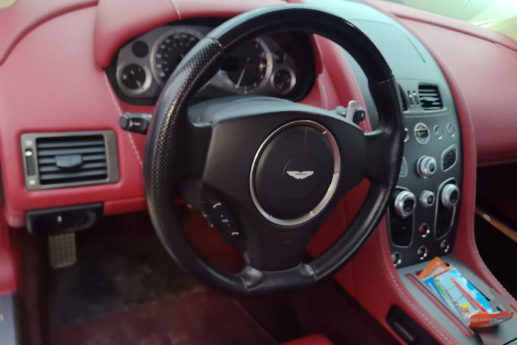 Used AstonMartin V8 Vantage 2015 4.7L Coupe Steering Wheel