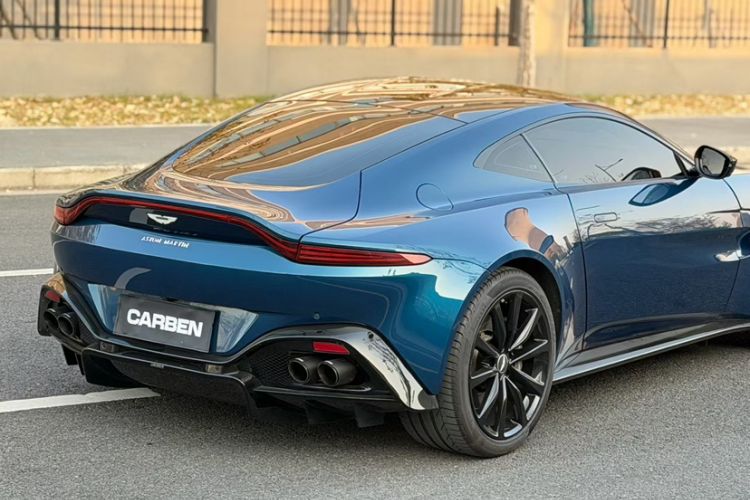 Used AstonMartin V8 Vantage 2018 4.0T V8 Coupe Exterior 5