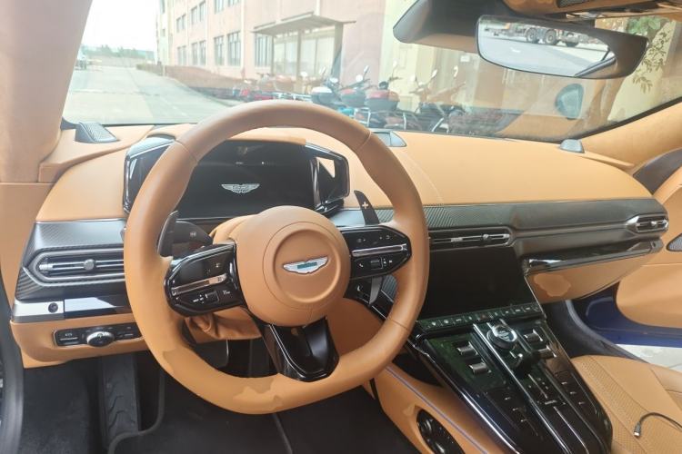 Used AstonMartin V8 Vantage 2024 4.0T V8 Coupe Steering Wheel