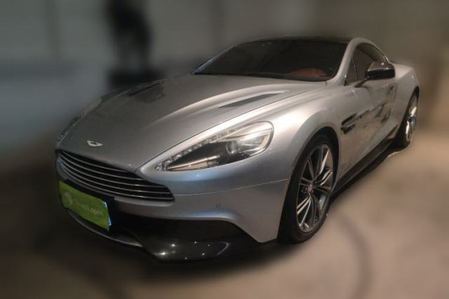 Used AstonMartin Vanquish 2013 6.0L standard version