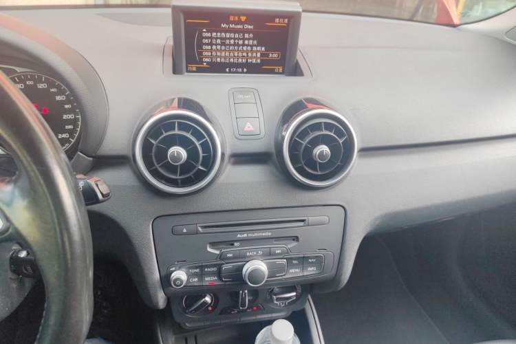 Used Audi A1 2014 30 TFSI Sportback Technology Model Audio And AC Panel