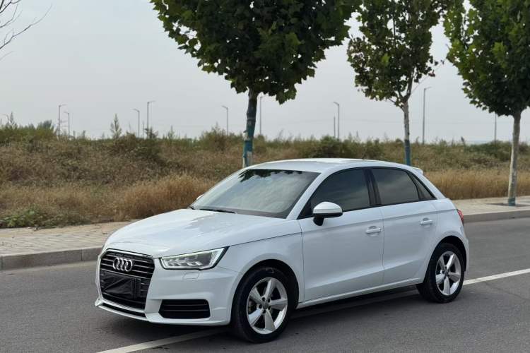 Used Audi A1 2016 30 TFSI Sportback Design Fashion Edition Exterior 3